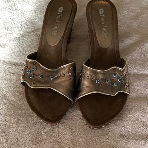Two Lips leather sandals size 7